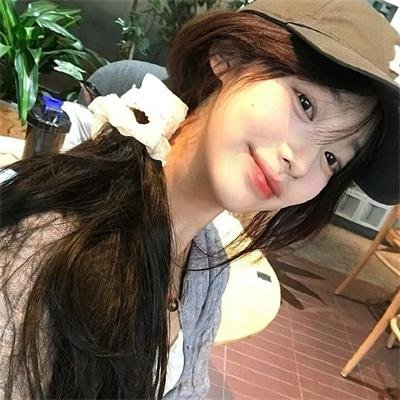 女兵报到